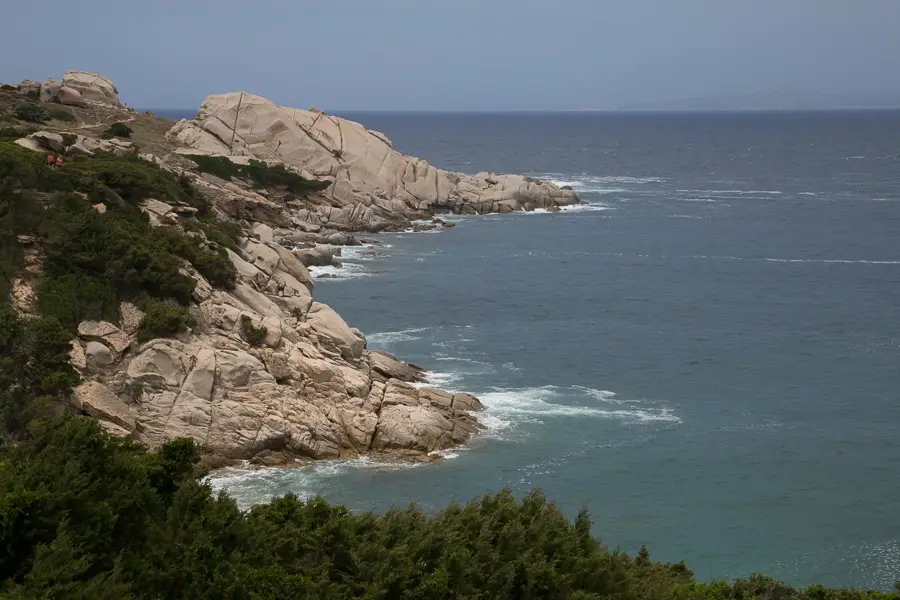 Felsige Küste - Sardinien Reisebericht