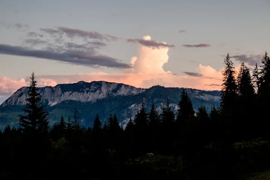 Wolken im Süden Totes Gebirge - Wanderung Lahngangseen und Pühringerhütte