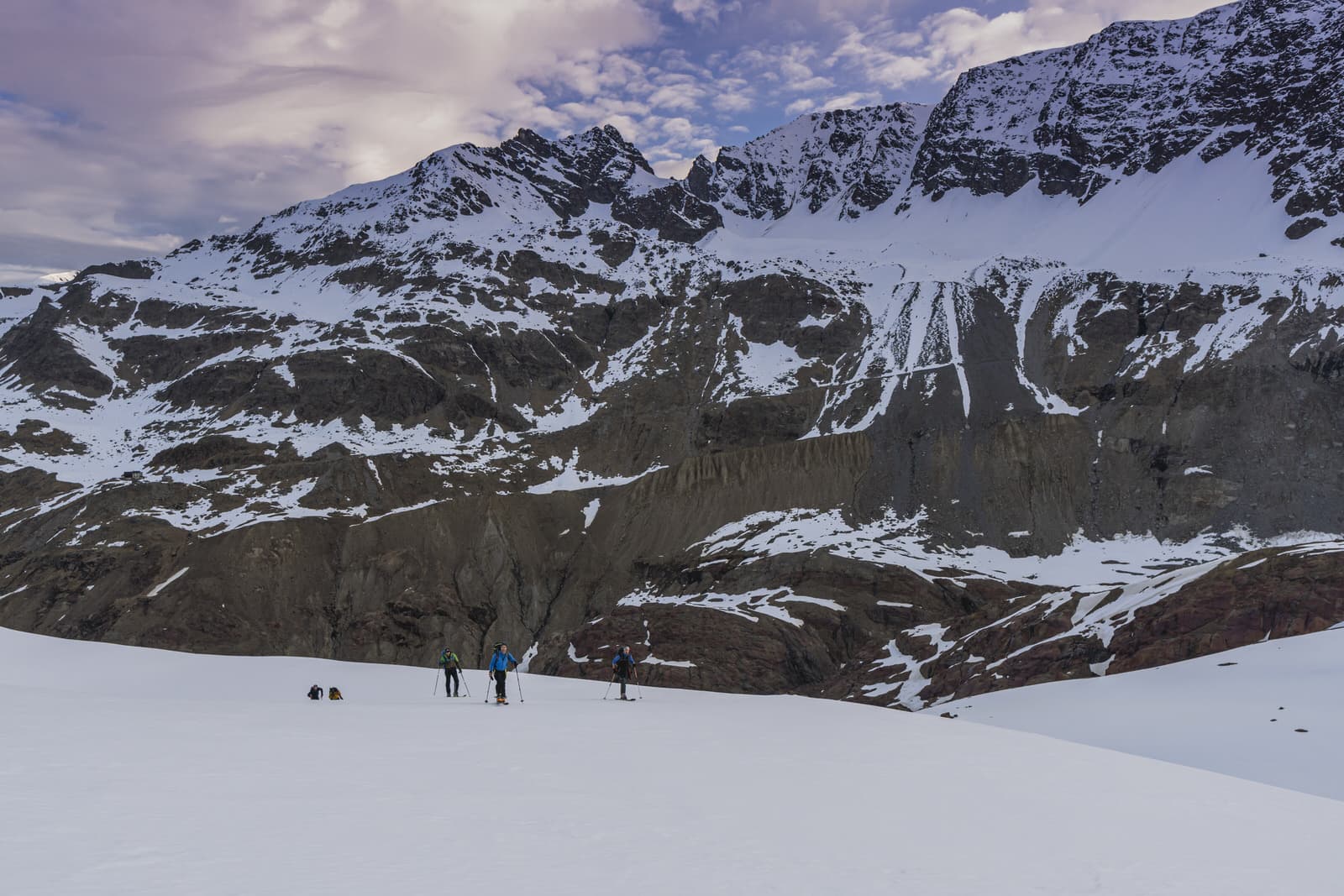 Skitour Weisskugel der lange Aufstieg beginnt