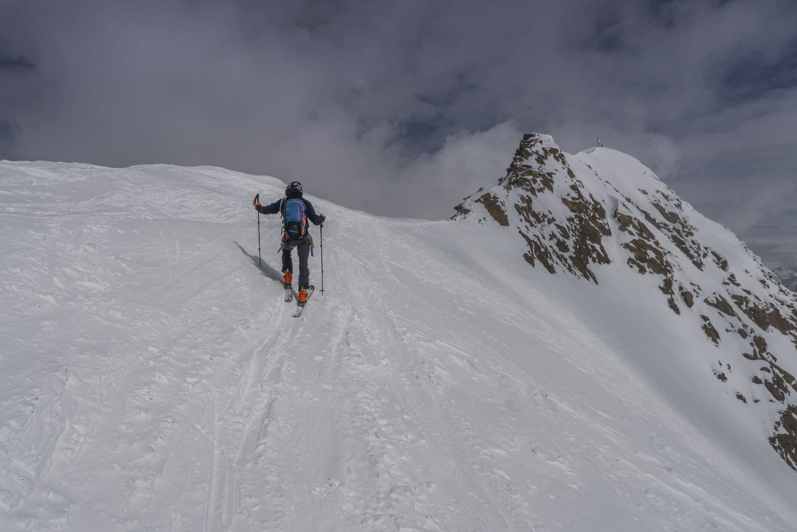 Skitour Weisskugel - vor dem Gipfelgrat