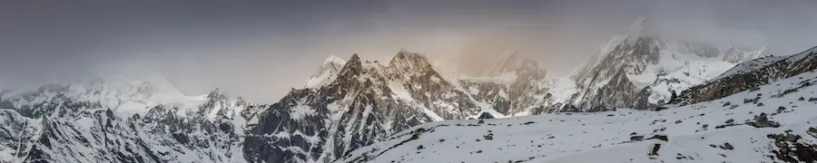 Manaslu Circuit Trek - Larky La Pass