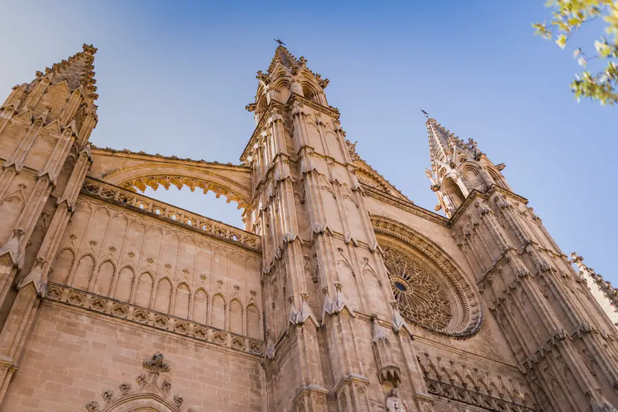 Mallorca Roadtrip - Blick auf die Kathedrale von Palma