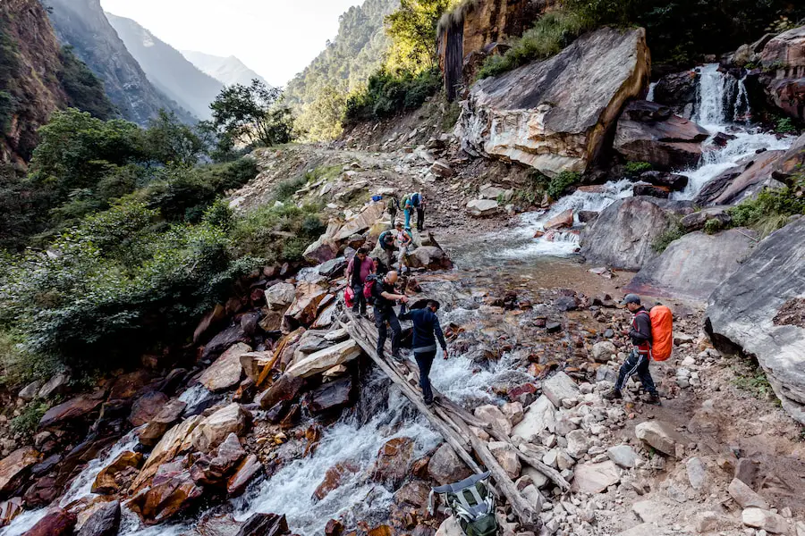 Manaslu Circuit Trek - Flussquerung