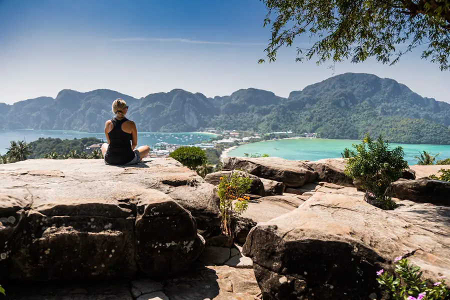 Koh Phi Phi Thailand - Steffi am Viewpoint