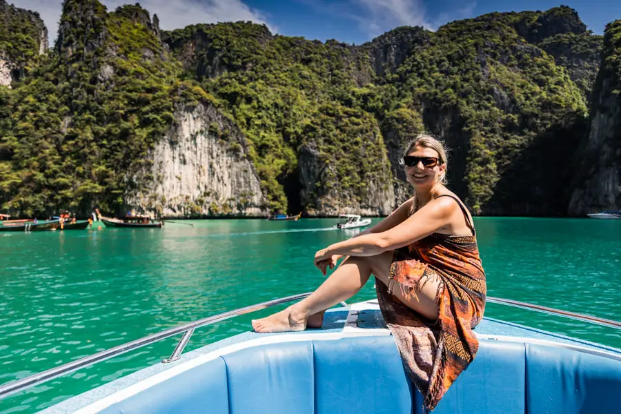 Koh Phi Phi Thailand - Steffi am Boot