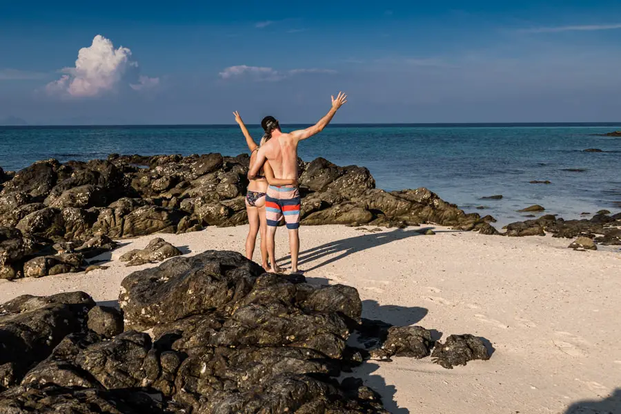 Koh Phi Phi Thailand - Wir am Strand