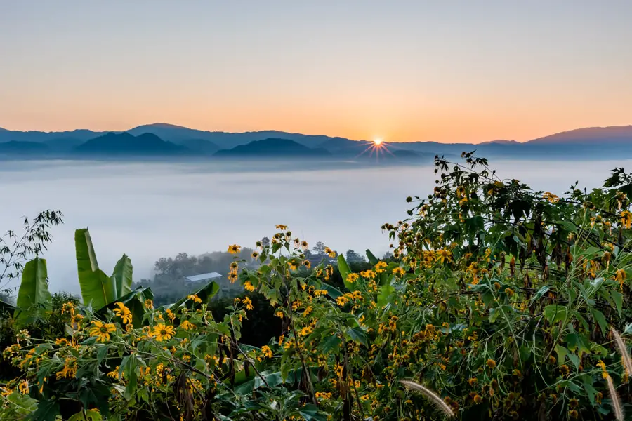 Sonnenaufgang Yun Lai Viewpoint