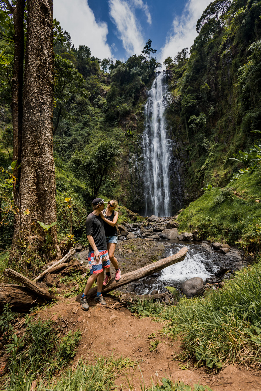 Lushoto Waterfalls - Materuni WaterfallSteffi und Wok