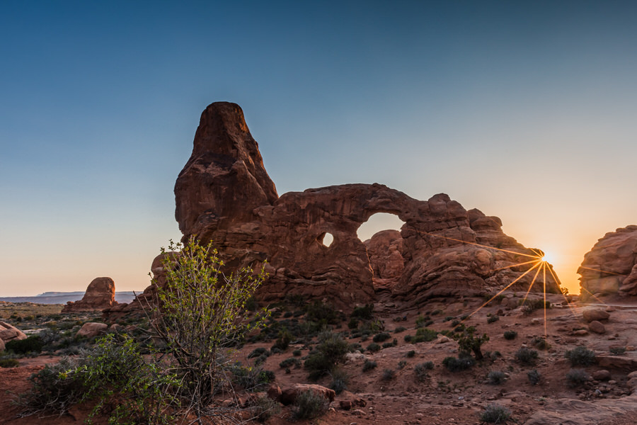 Arches National Park Utah - Sunstar Turret Arch