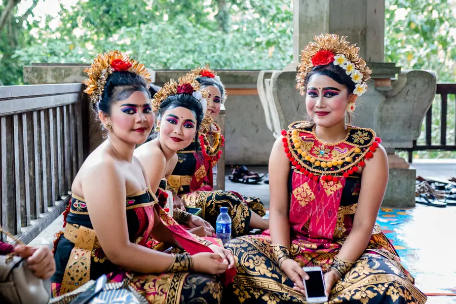 Vor allem die traditionellen Tänze sind ein Highlight auf Indonesien - Indonesien Reisetipps