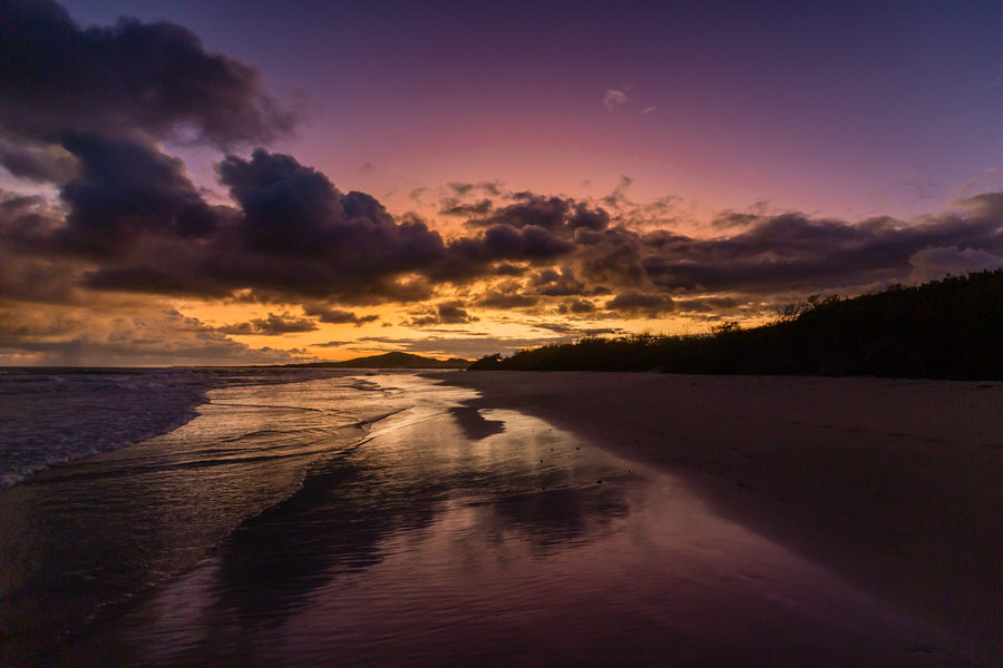 wunderschöner Sonnenuntergang auf Isla Isabela Galapagos